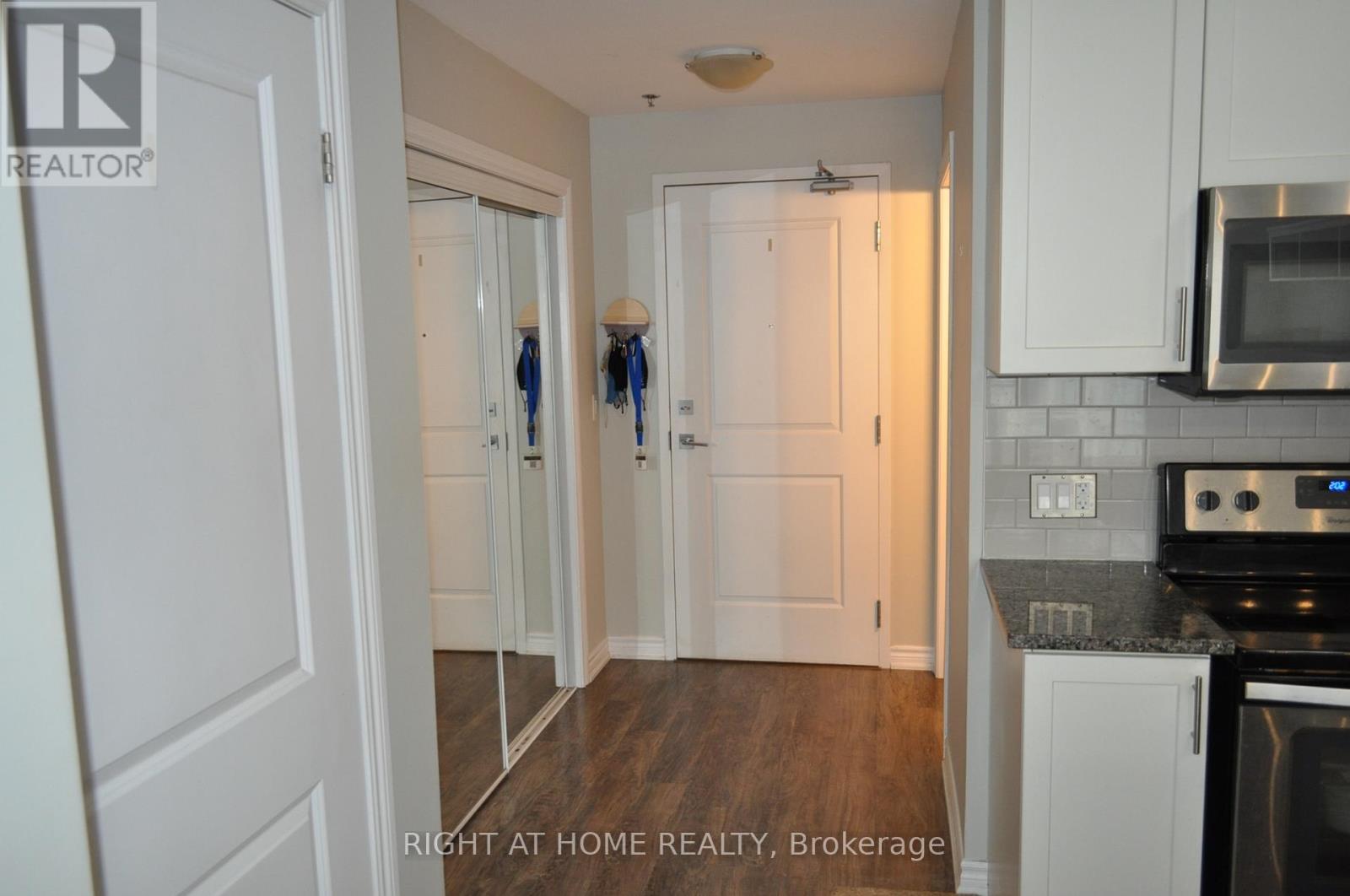 429 - 2490 Old Bronte Road, Oakville, Ontario  L6M 0Y5 - Photo 9 - W12723320