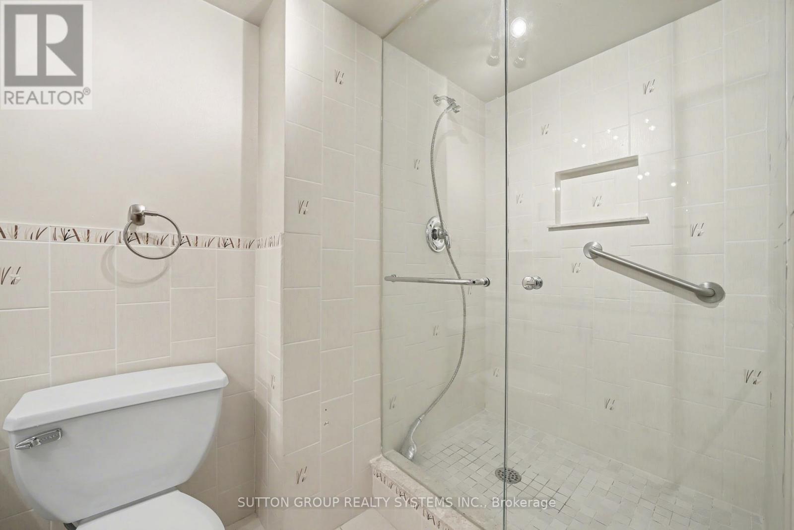 403 - 965 Inverhouse Drive, Mississauga, Ontario  L5J 4B4 - Photo 15 - W12723324