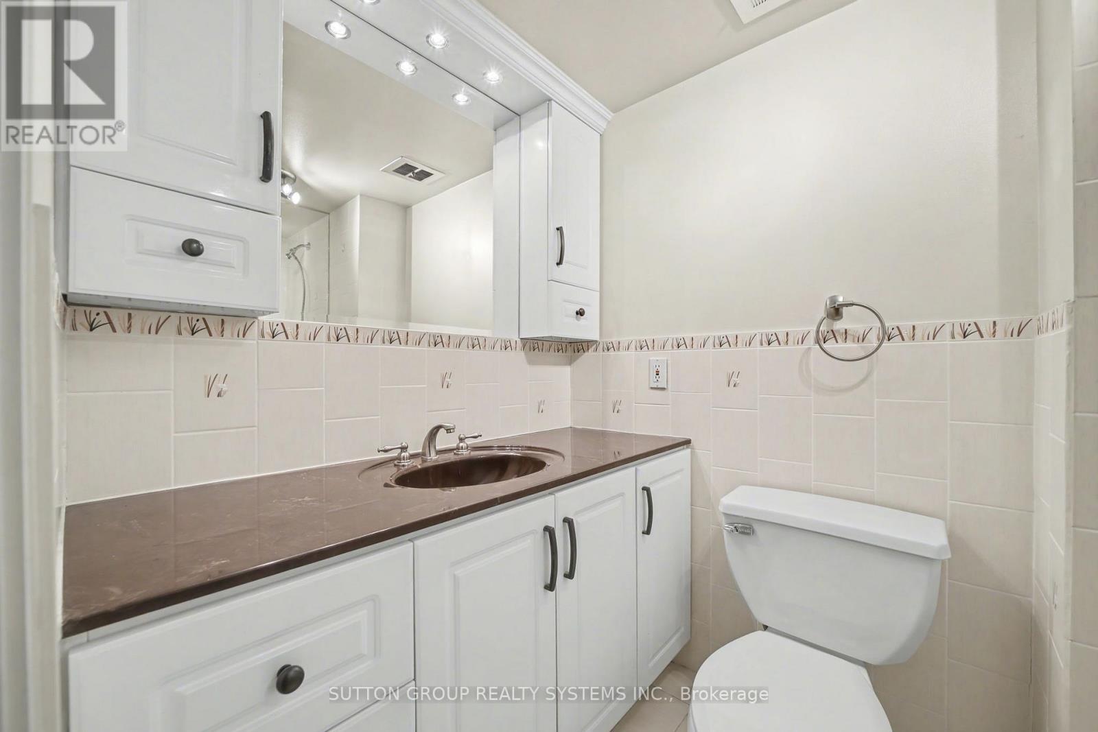 403 - 965 Inverhouse Drive, Mississauga, Ontario  L5J 4B4 - Photo 16 - W12723324