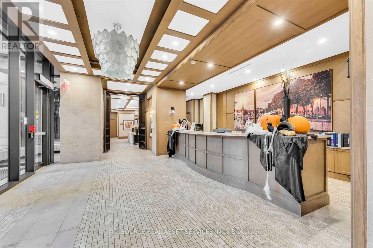1904 - 830 Lawrence Avenue W, Toronto, Ontario  M6A 0B6 - Photo 13 - W12723336