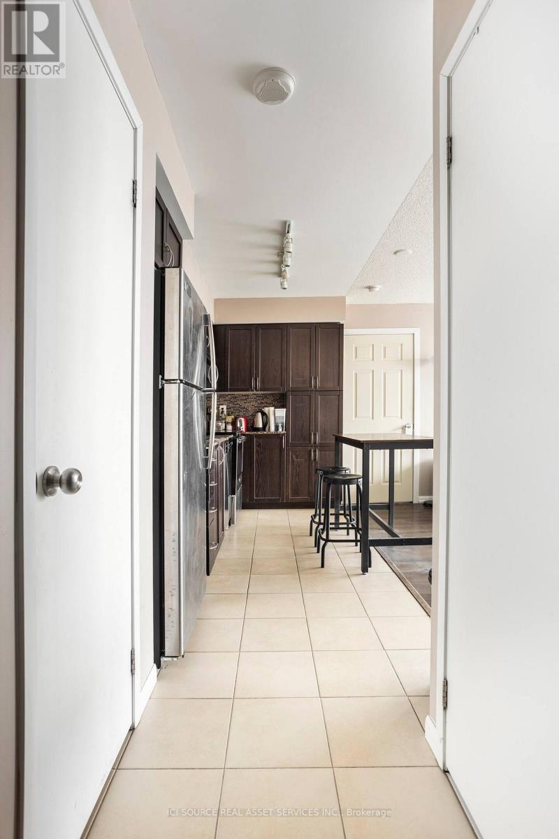 1904 - 830 Lawrence Avenue W, Toronto, Ontario  M6A 0B6 - Photo 8 - W12723336