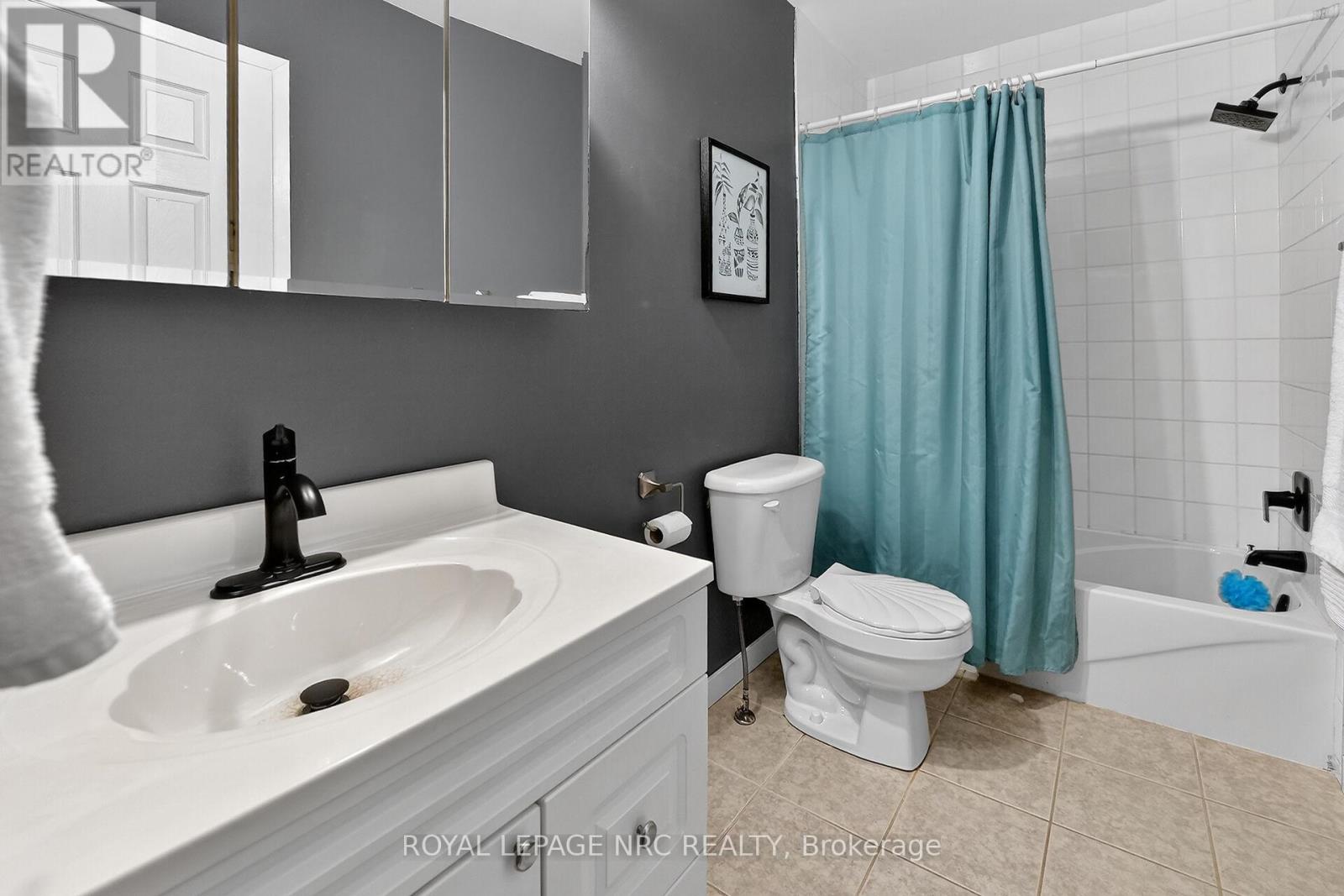 53 Allan Drive, St. Catharines, Ontario  L2N 1G1 - Photo 22 - X12723276