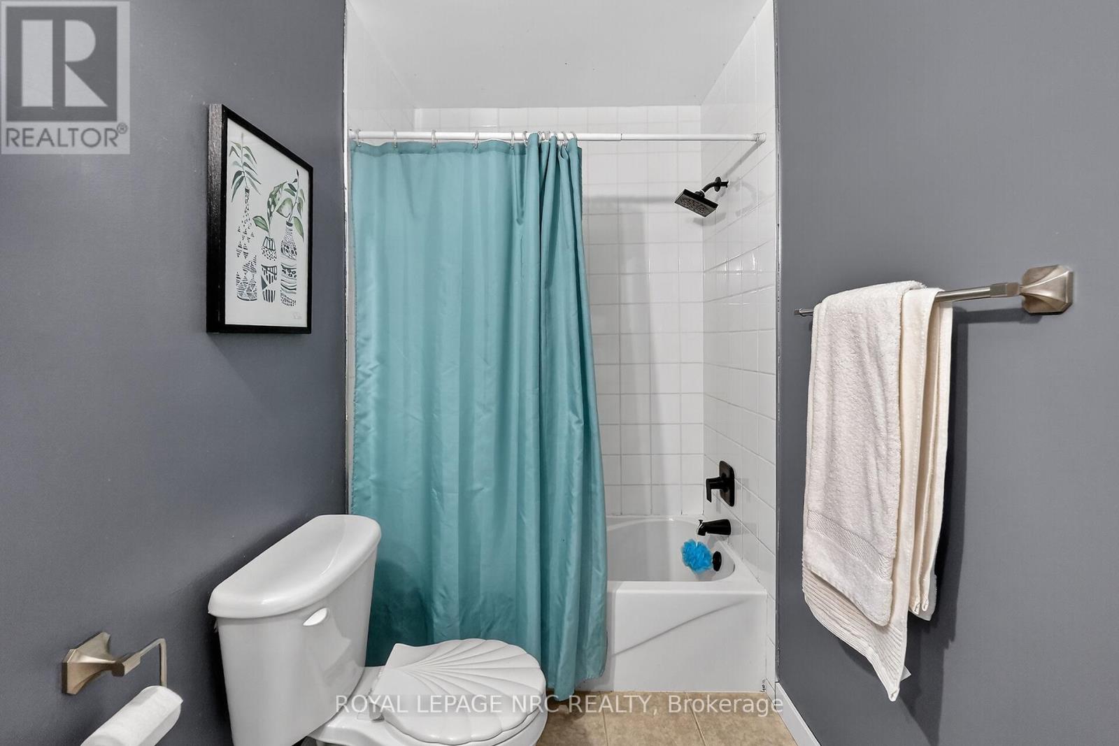 53 Allan Drive, St. Catharines, Ontario  L2N 1G1 - Photo 23 - X12723276