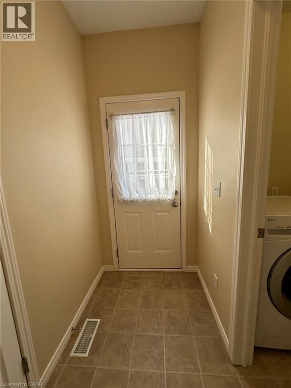 87 Ellis Avenue Unit# A, Kitchener, Ontario  N2H 4G8 - Photo 14 - 40800125