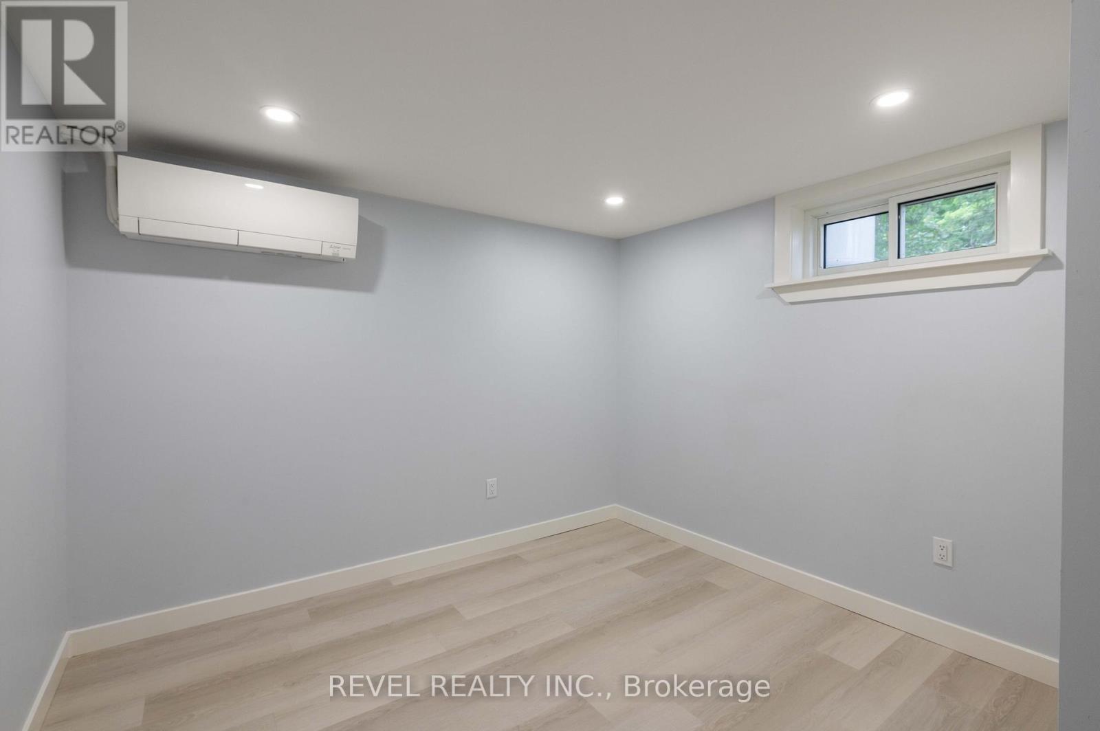 Bsmt - 215 Main Street W, Shelburne, Ontario  L9V 2X8 - Photo 12 - X12723344
