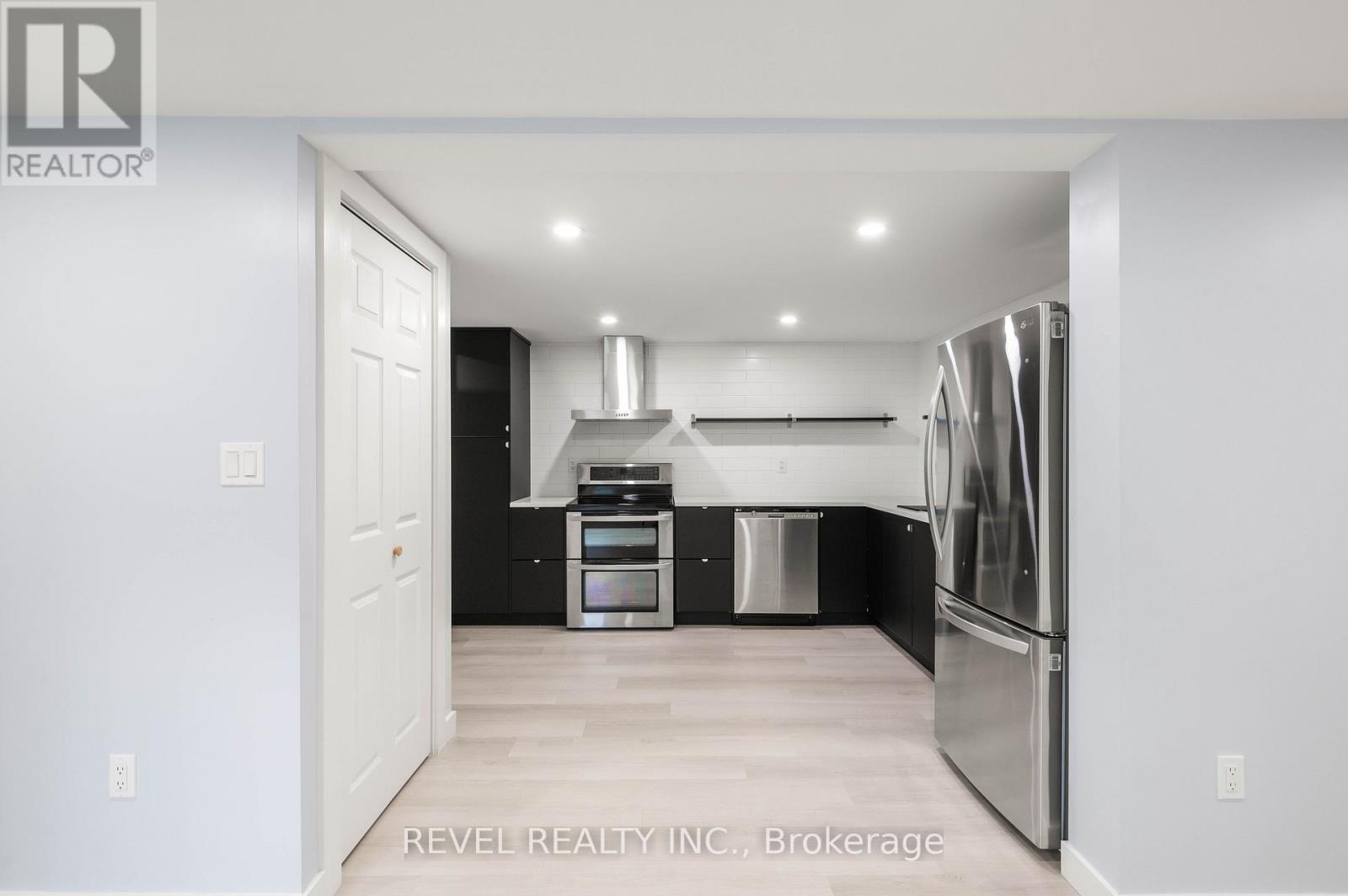 Bsmt - 215 Main Street W, Shelburne, Ontario  L9V 2X8 - Photo 5 - X12723344