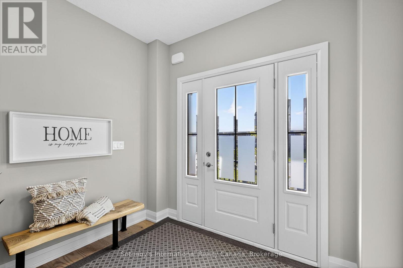 150 Plewes Drive, Collingwood, Ontario  L9Y 5M5 - Photo 2 - S12723388