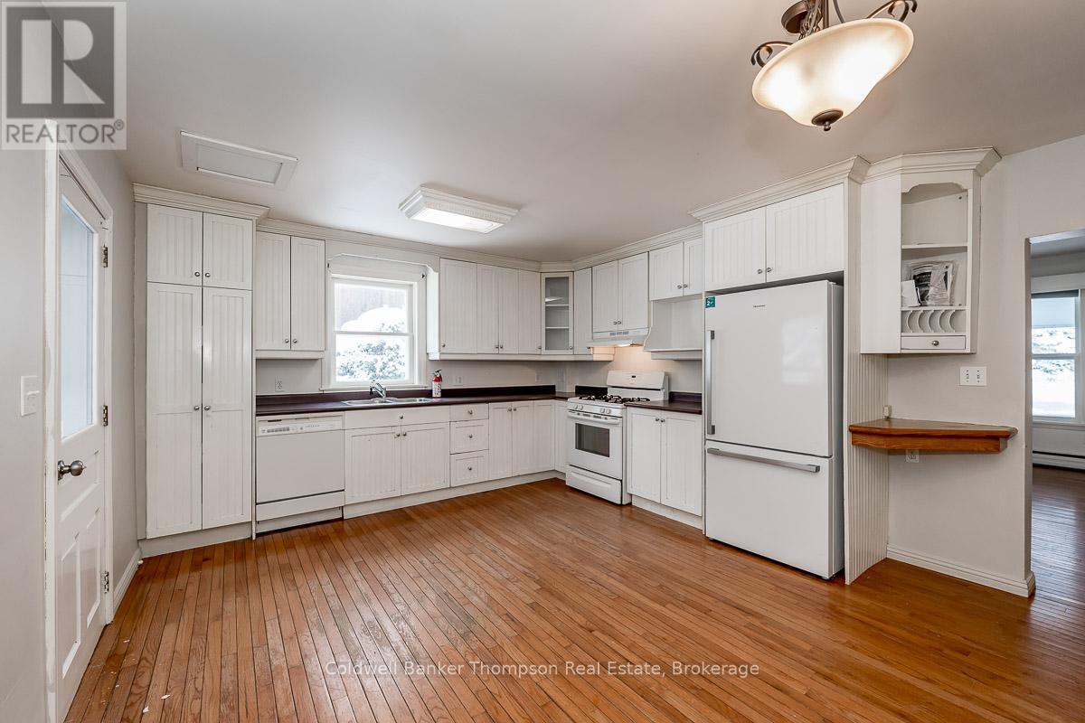 145 Front Street, Bracebridge, Ontario  P1L 1J7 - Photo 28 - X12723382