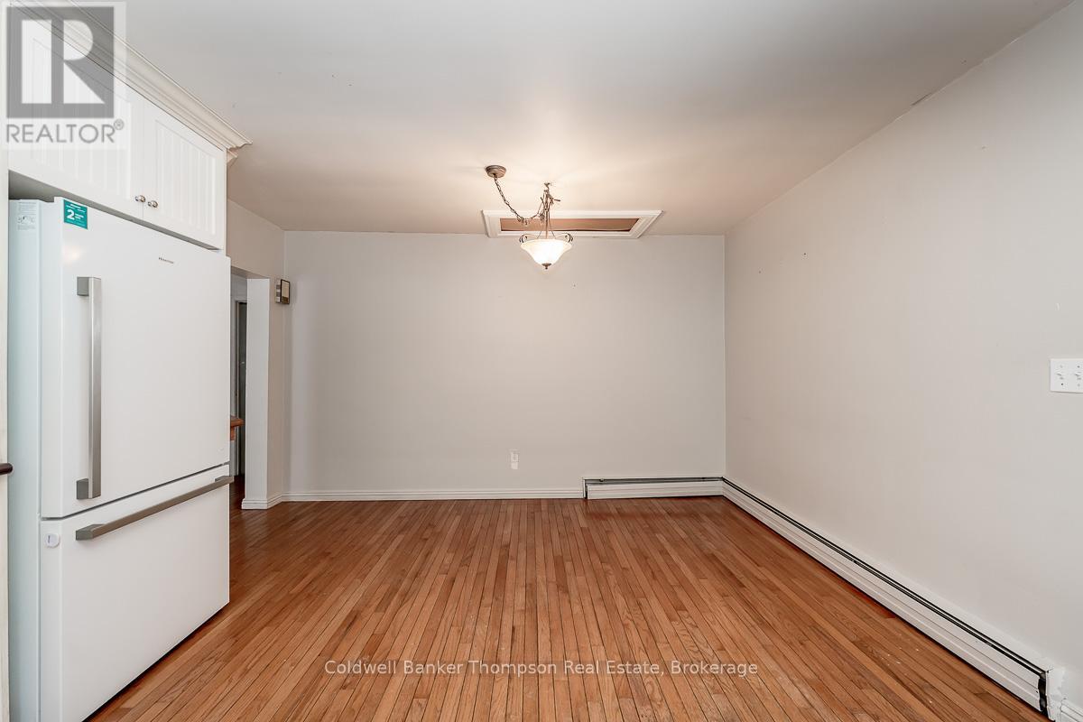 145 Front Street, Bracebridge, Ontario  P1L 1J7 - Photo 30 - X12723382