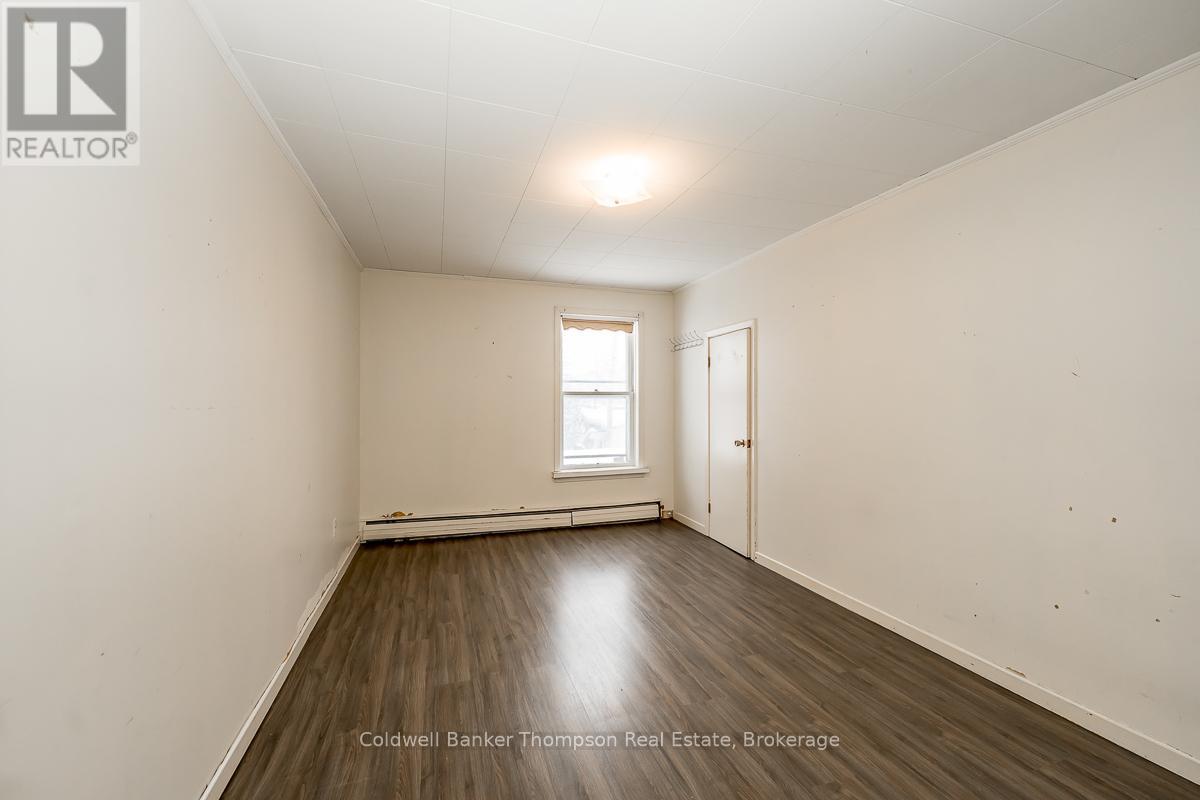 145 Front Street, Bracebridge, Ontario  P1L 1J7 - Photo 32 - X12723382