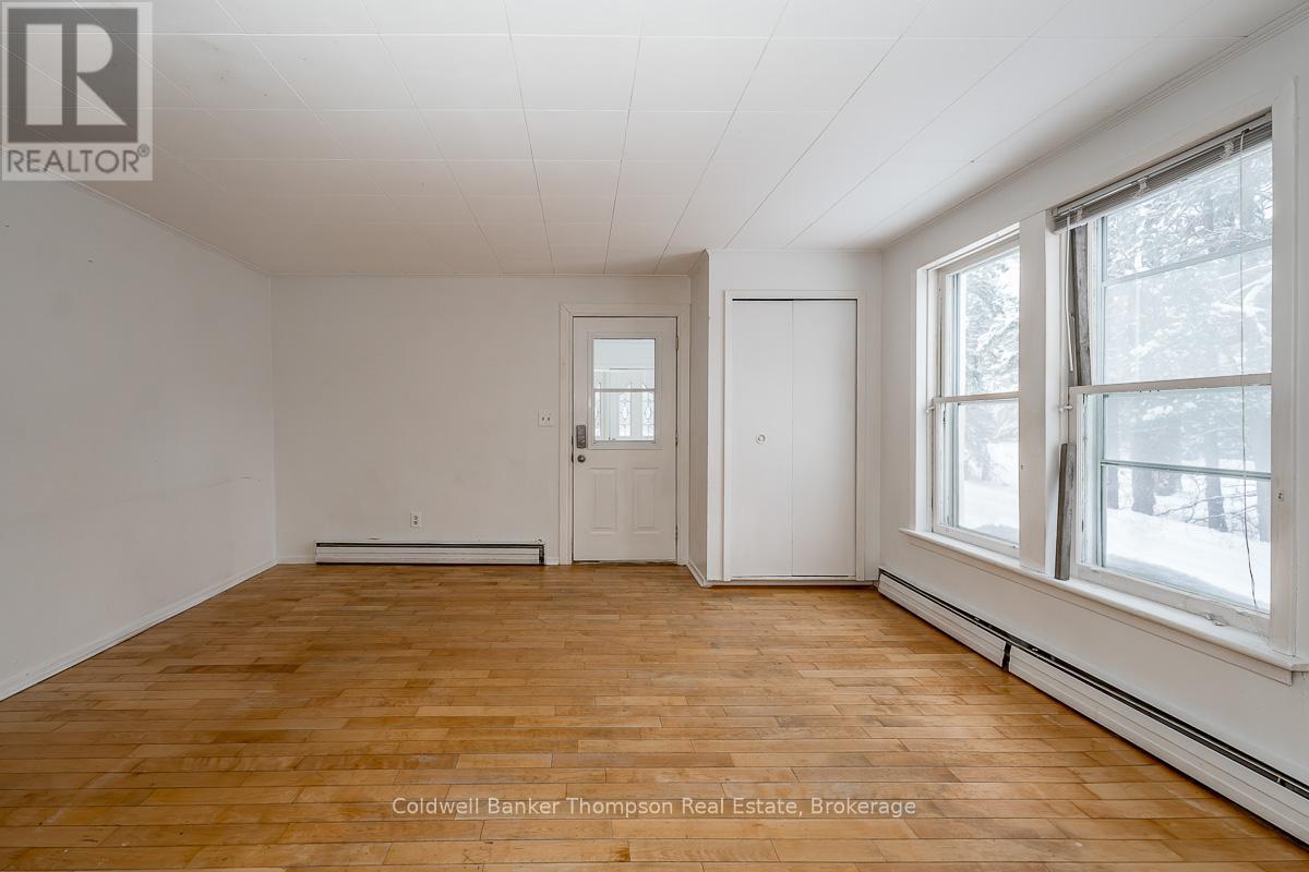 145 Front Street, Bracebridge, Ontario  P1L 1J7 - Photo 5 - X12723382