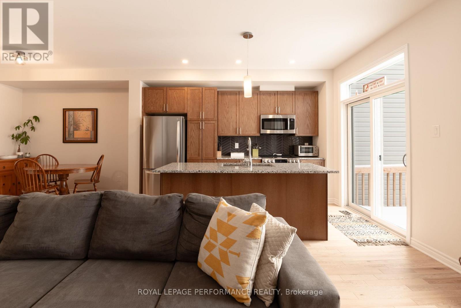 714 Petanque Crescent, Ottawa, Ontario  K4A 5L7 - Photo 11 - X12723366