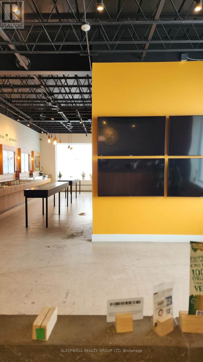 79 Pembroke Street W, Pembroke, Ontario  K8A 5M5 - Photo 5 - X12723374