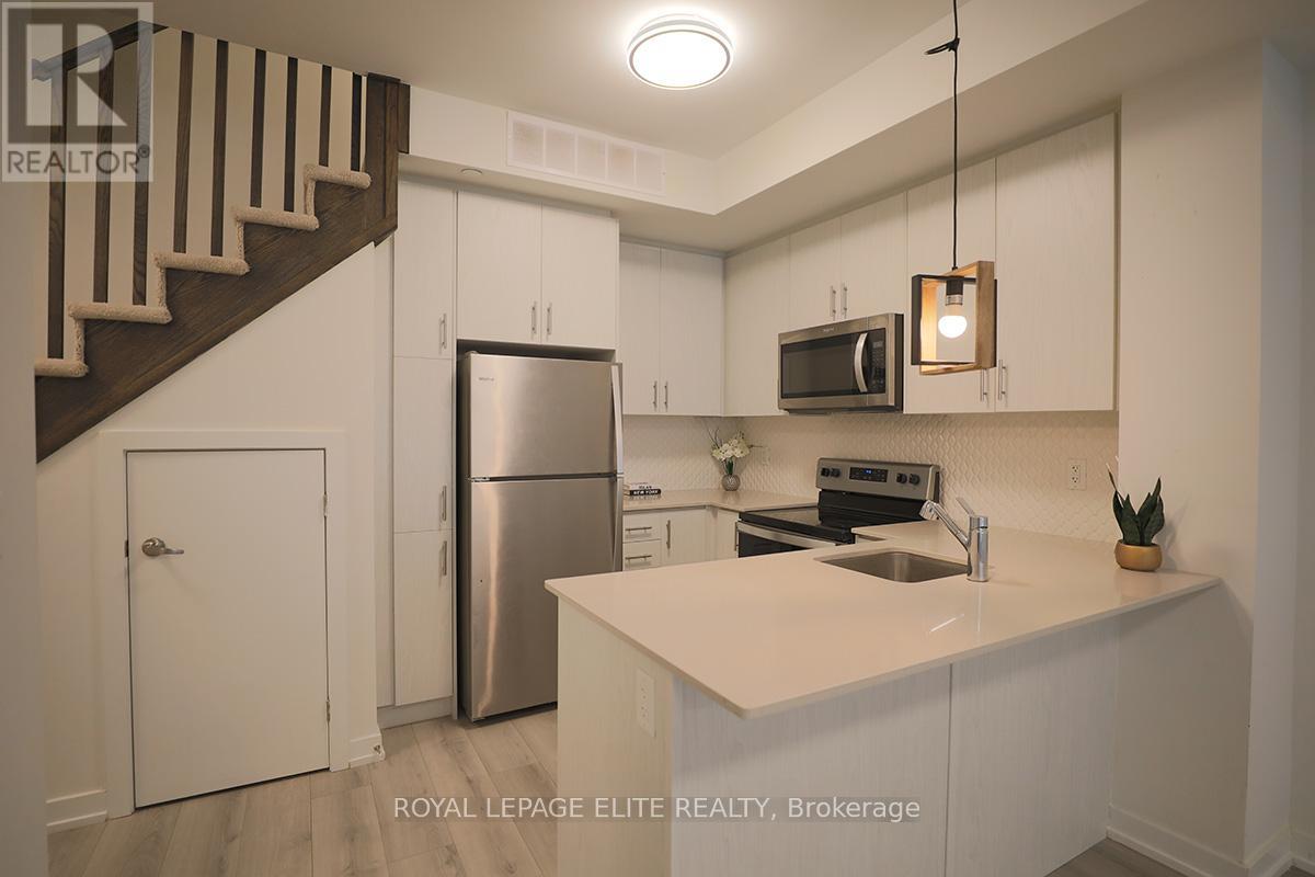 7 - 3546 Colonial Drive, Mississauga, Ontario  L5L 0C1 - Photo 6 - W12645322