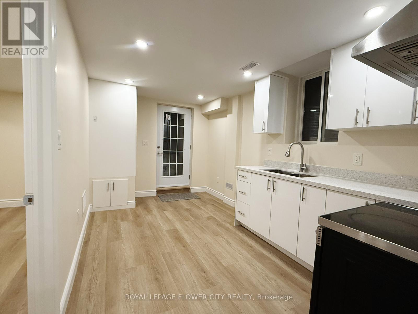 Basement - 3310 Southwick Street, Mississauga, Ontario  L5M 7K9 - Photo 12 - W12722980