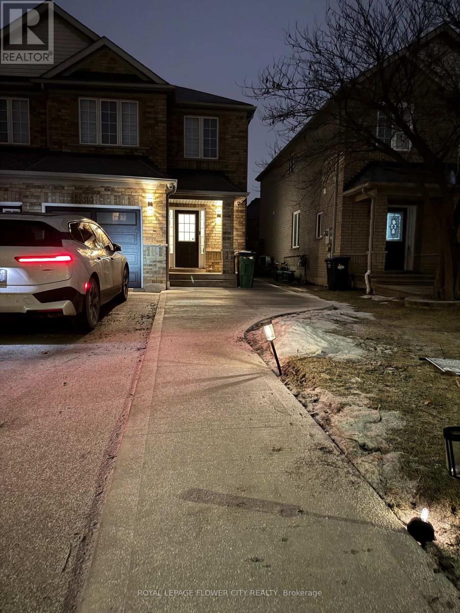 Basement - 3310 Southwick Street, Mississauga, Ontario  L5M 7K9 - Photo 2 - W12722980