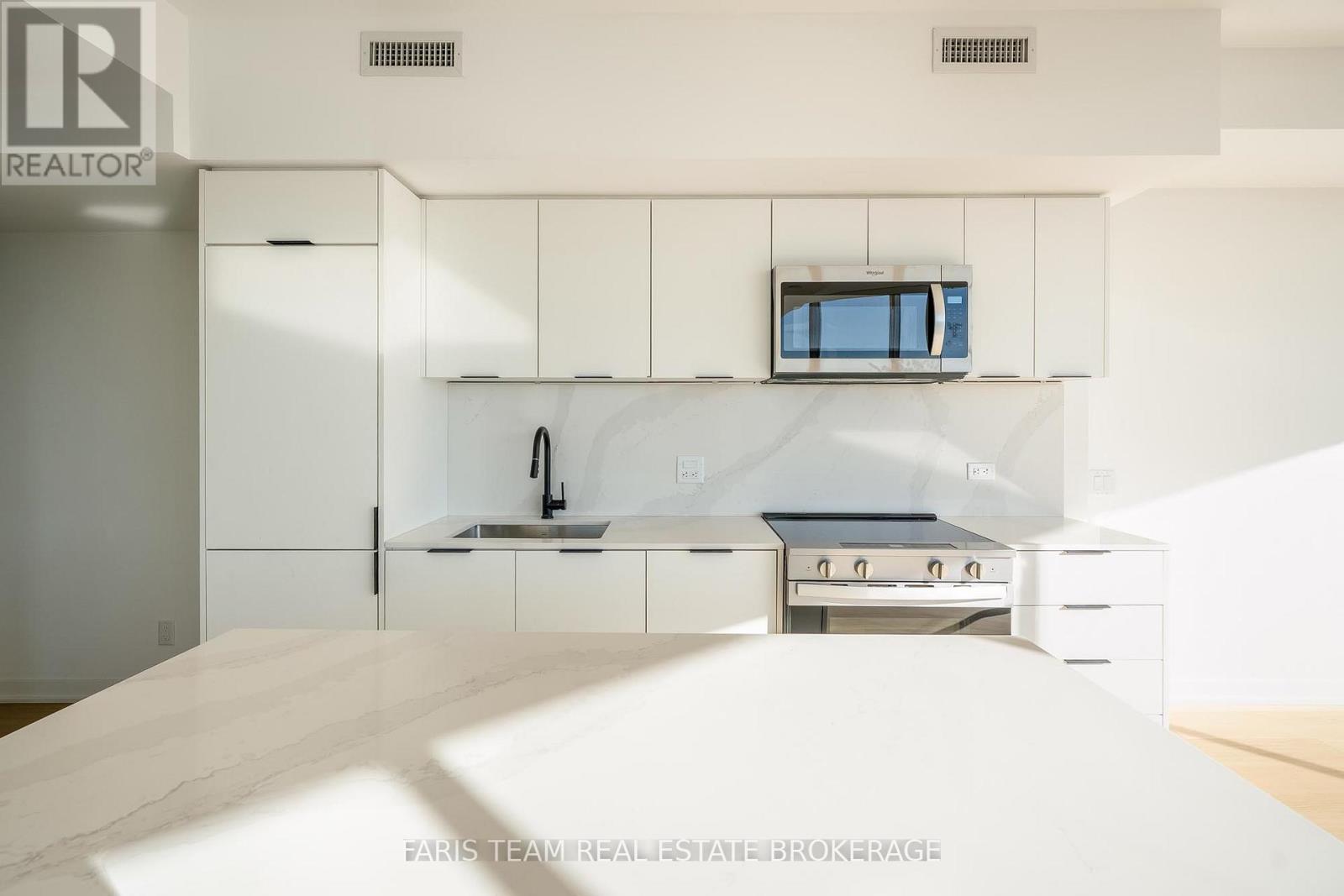 216 - 31 Huron Street, Collingwood, Ontario  L9Y 5T7 - Photo 13 - S12723352