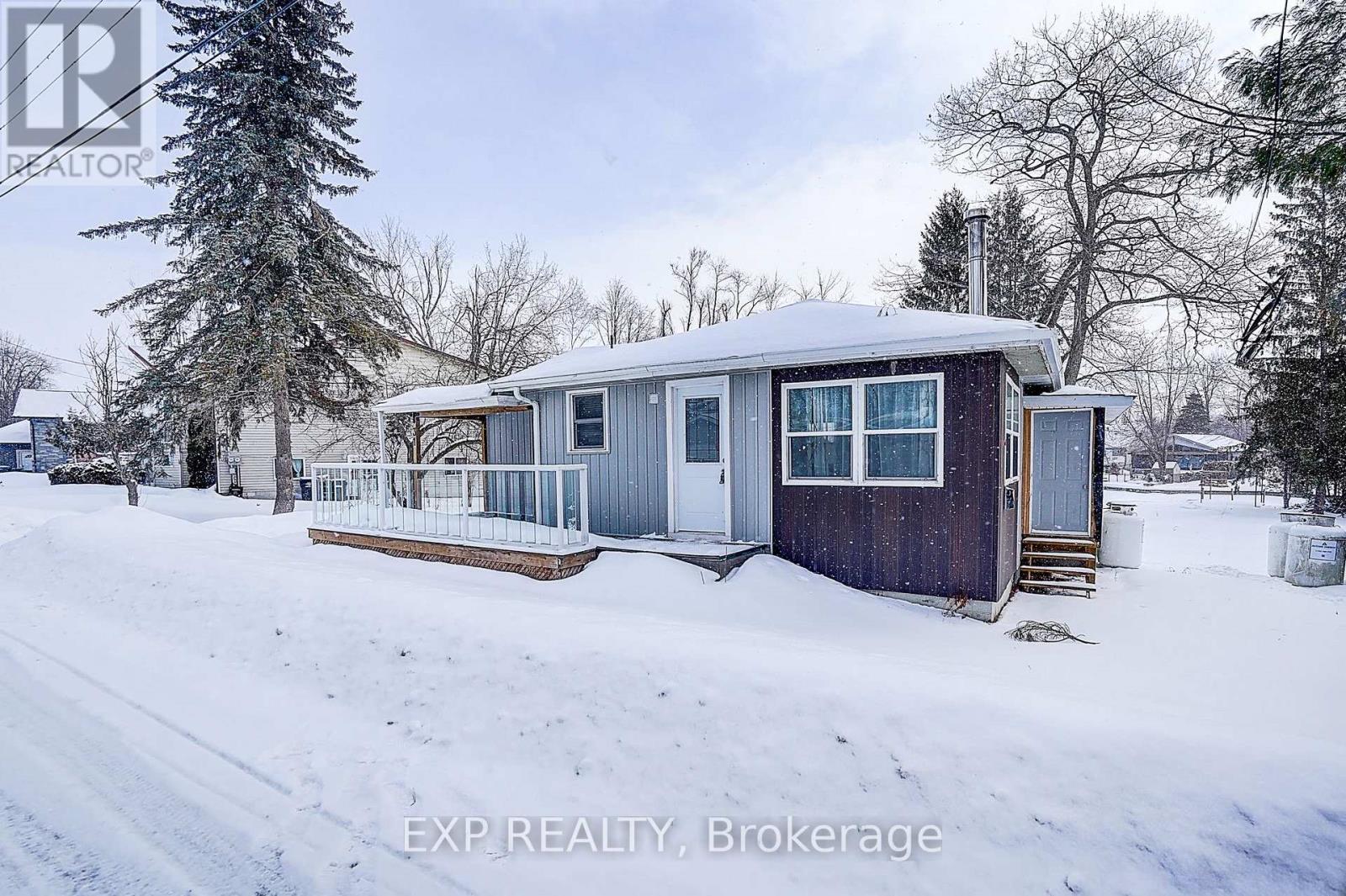 31 Ridge Avenue, Ramara, Ontario  L0K 1B0 - Photo 29 - S12723358