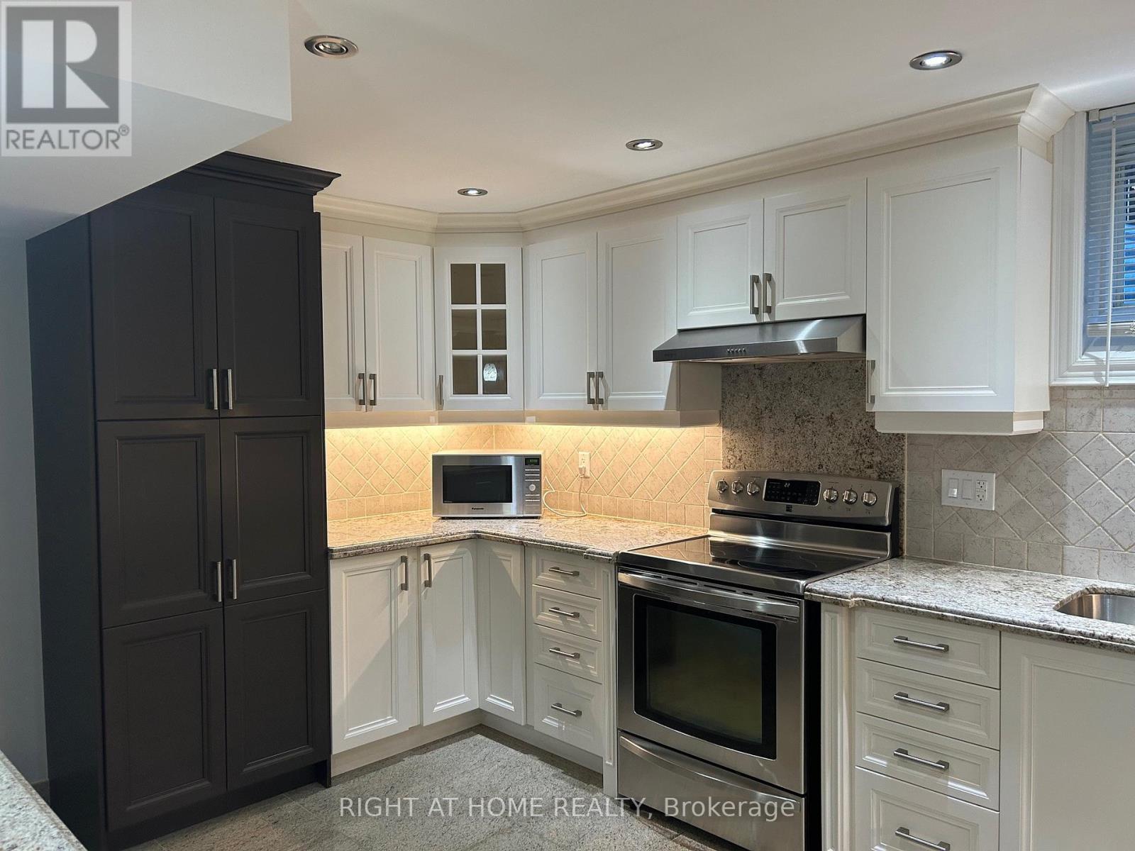 31 Via Guardia Road, Vaughan, Ontario  L4H 0Y4 - Photo 9 - N12706568