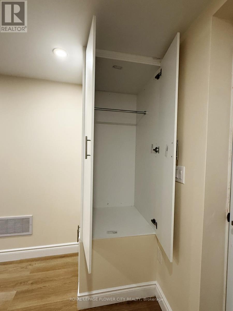 Basement - 3310 Southwick Street, Mississauga, Ontario  L5M 7K9 - Photo 31 - W12722980