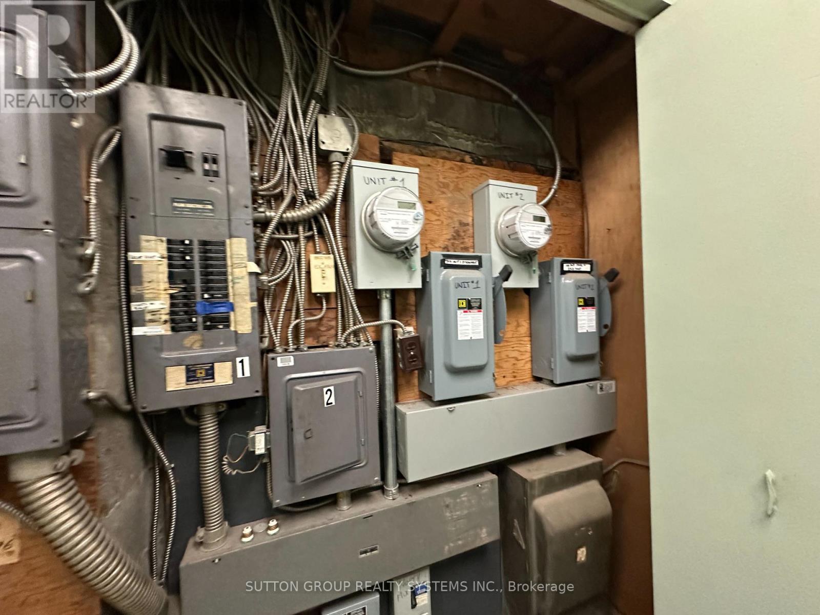 25 & 29 Milford Avenue, Toronto, Ontario  M6M 2W1 - Photo 22 - W12723356