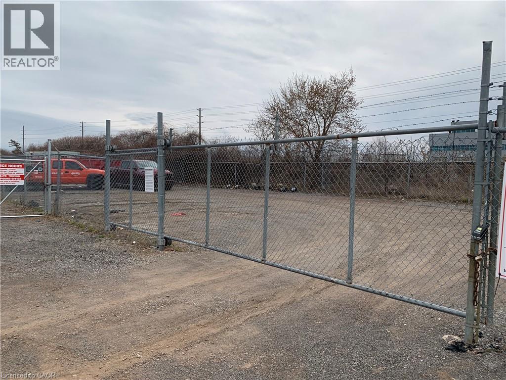 1149 Speers Road Unit# Yard, Oakville, Ontario  L6L 2X5 - Photo 2 - 40800425