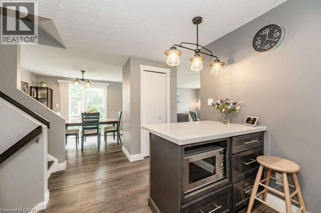 41 Ridgeway Crescent, Kitchener, Ontario  N2E 3M3 - Photo 5 - 40800123