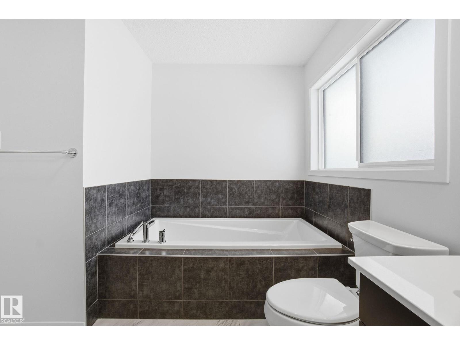 3406 Checknita Tc Sw, Edmonton, Alberta  T6W 4H6 - Photo 34 - E4470855