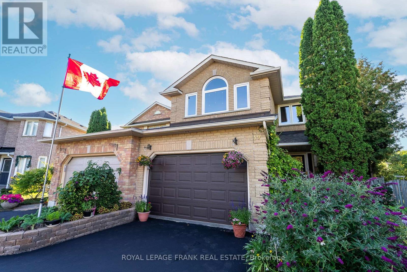 59 Short Crescent, Clarington, Ontario  L1E 2Z6 - Photo 2 - E12723446