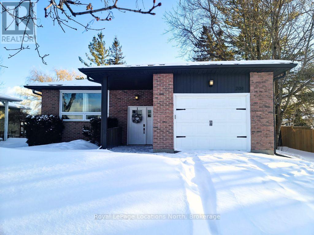 201 Beech Street, Clearview, Ontario  L0M 1S0 - Photo 1 - S12722486