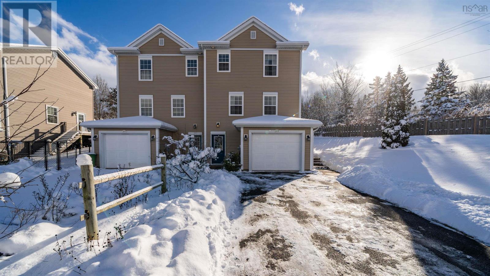 113 Pleasant Street, Wolfville, Nova Scotia  B4P 2R7 - Photo 2 - 202601371