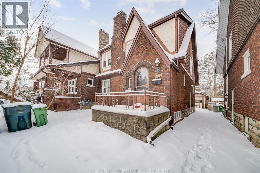 MLS# 26001758: 431 RANDOLPH Unit# LOWER, Windsor, Canada