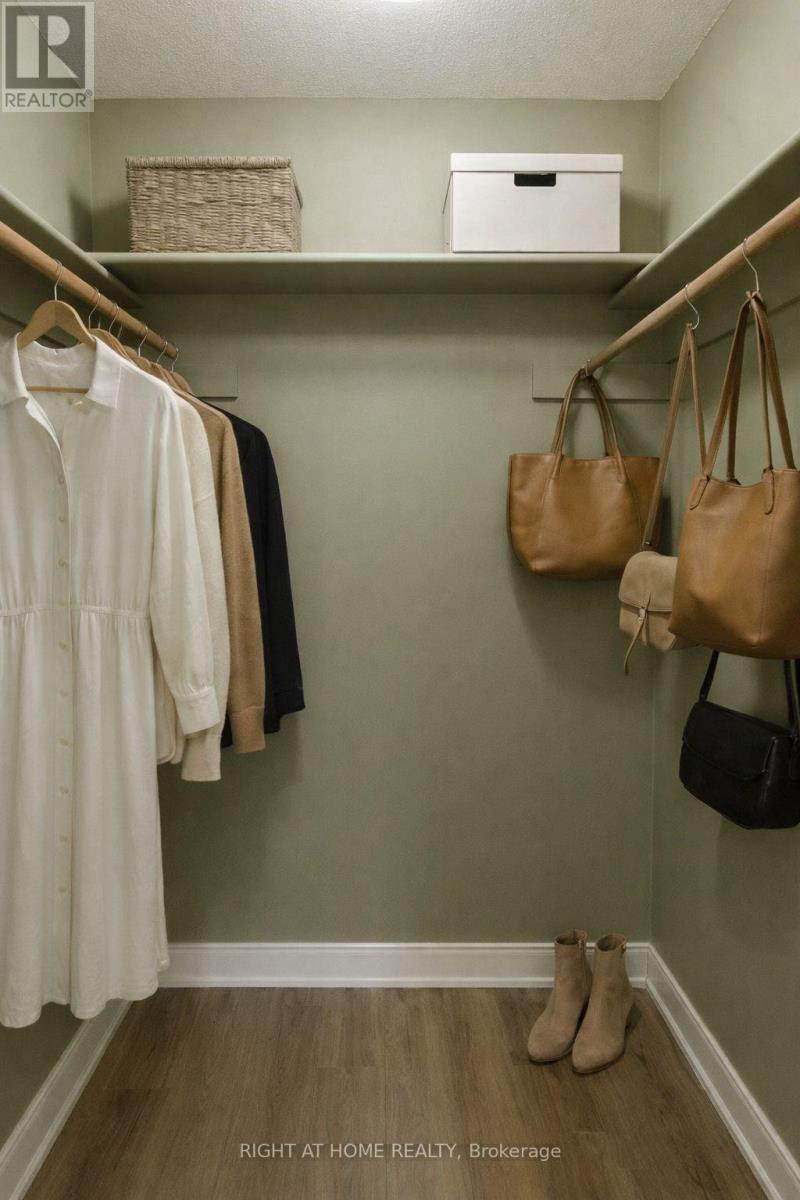 1108 - 75 Eastdale Avenue, Toronto, Ontario  M4C 5N3 - Photo 10 - E12723468