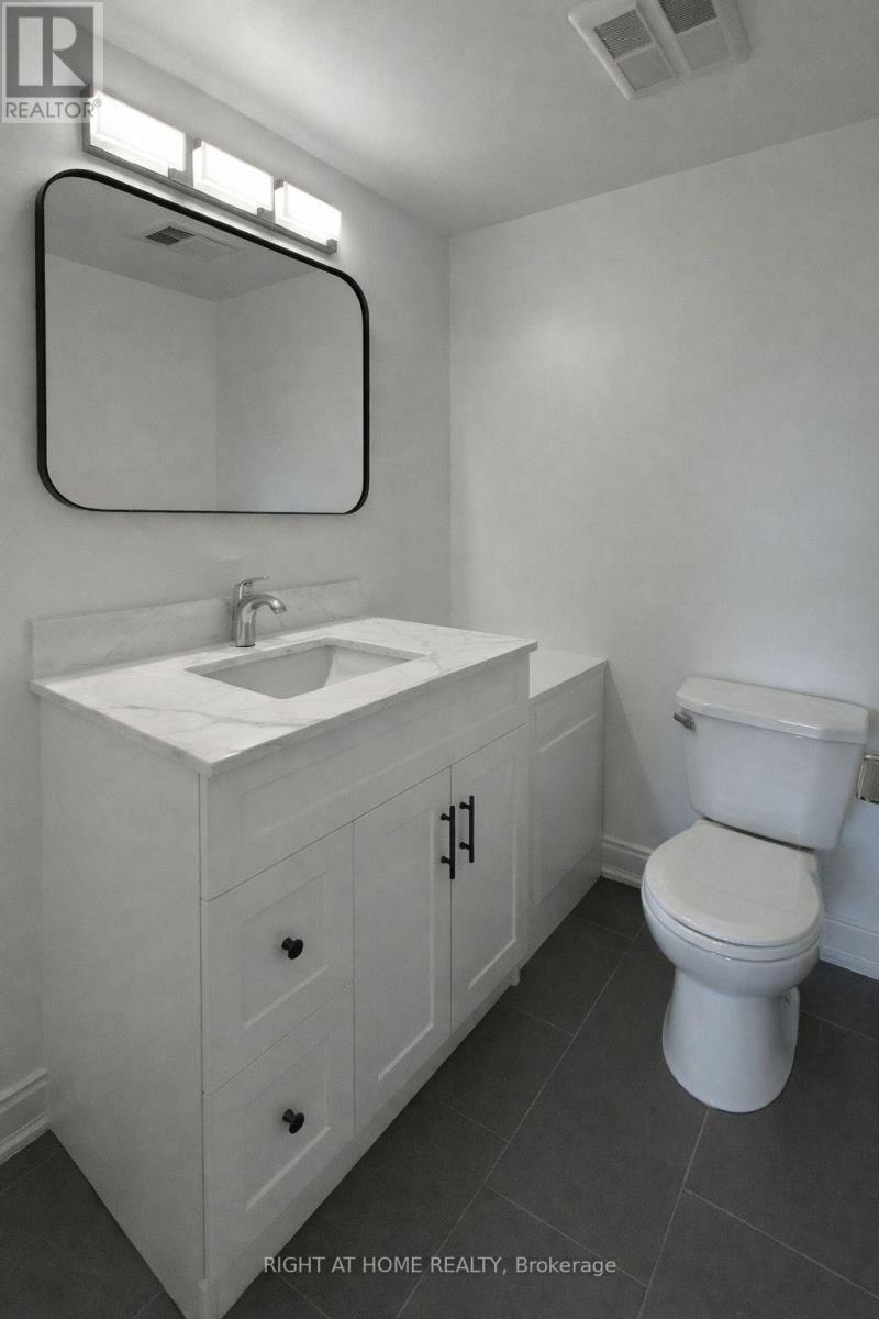 1108 - 75 Eastdale Avenue, Toronto, Ontario  M4C 5N3 - Photo 11 - E12723468