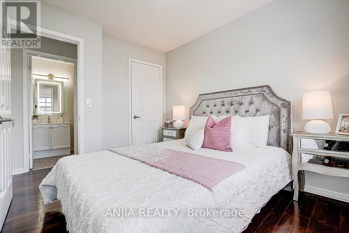 5 - 16 St Moritz Way, Markham, Ontario  L3R 4G2 - Photo 22 - N12723396