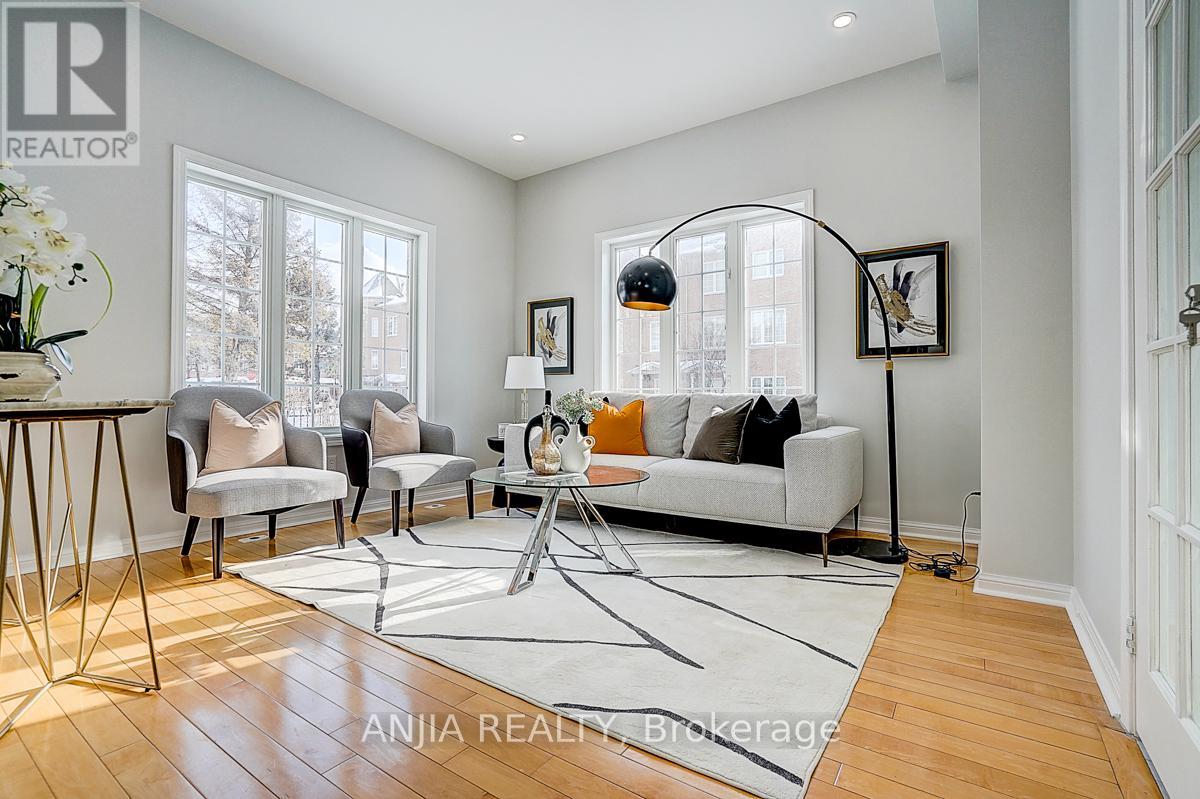 5 - 16 St Moritz Way, Markham, Ontario  L3R 4G2 - Photo 6 - N12723396