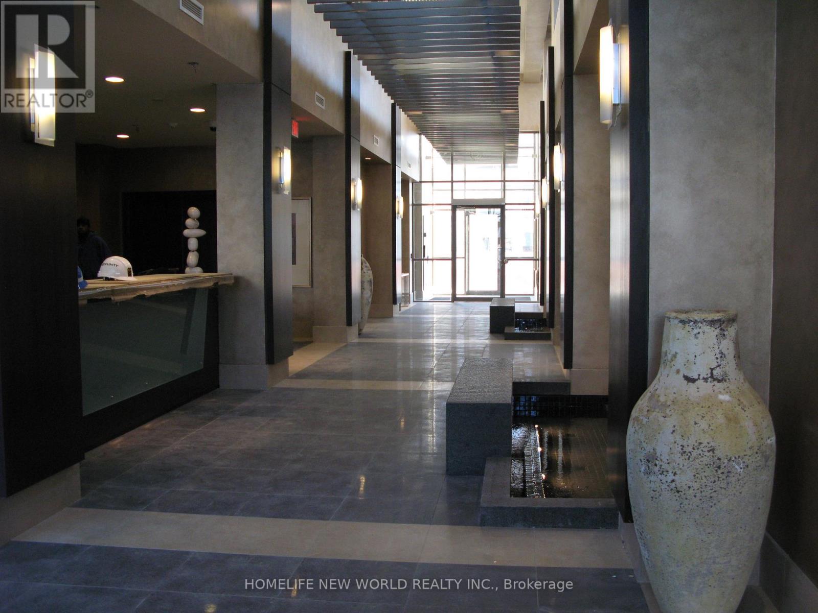 313 - 21 Upper Duke Crescent, Markham, Ontario  L6G 0B7 - Photo 3 - N12723452