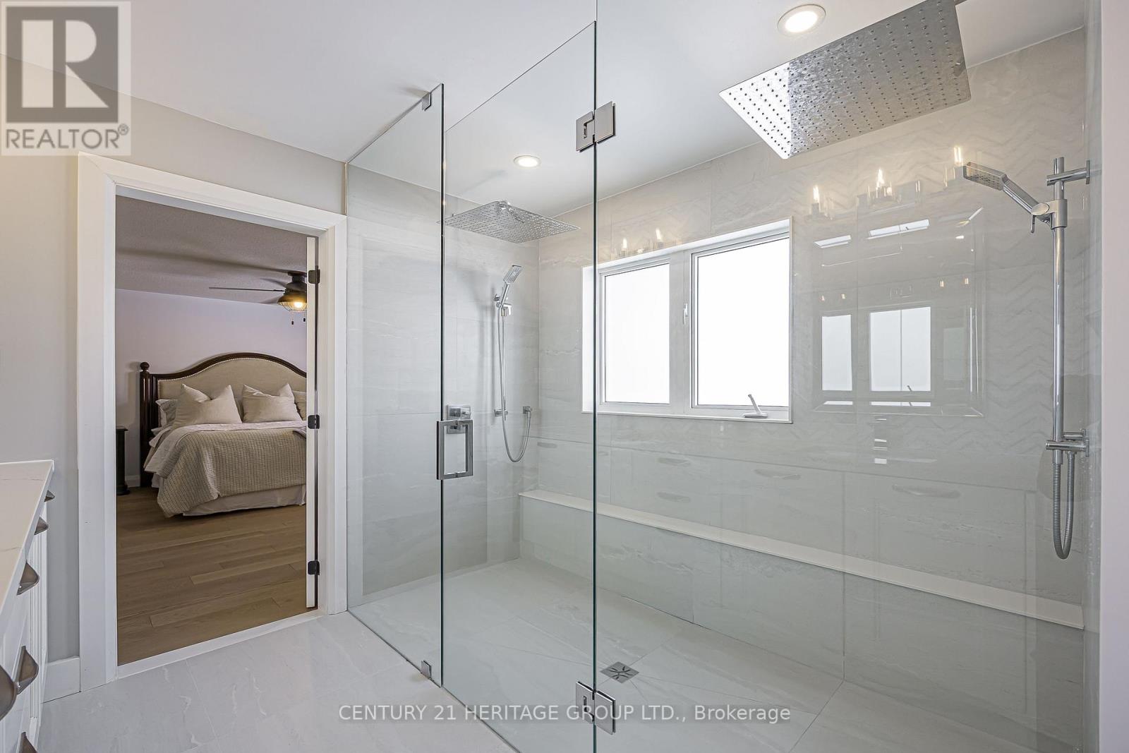 93 Ridge Gate Crescent, East Gwillimbury (Mt Albert), Ontario  L0G 1M0 - Photo 20 - N12723456