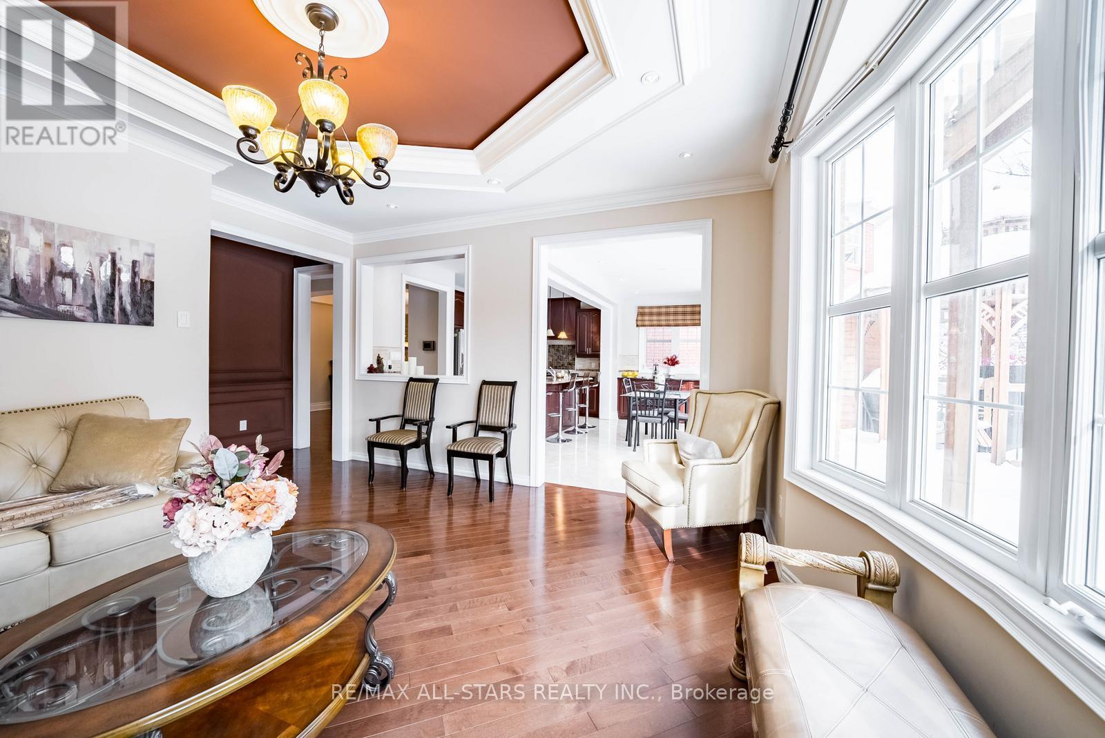 127 Yorkleigh Circle, Whitchurch-Stouffville, Ontario  L4A 0Z5 - Photo 11 - N12723458