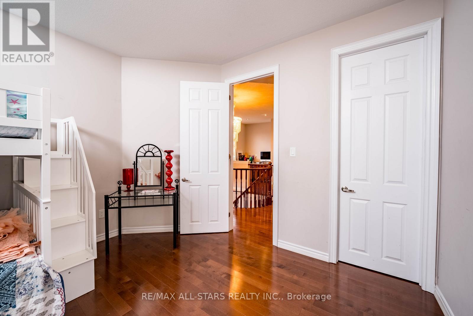 127 Yorkleigh Circle, Whitchurch-Stouffville, Ontario  L4A 0Z5 - Photo 22 - N12723458