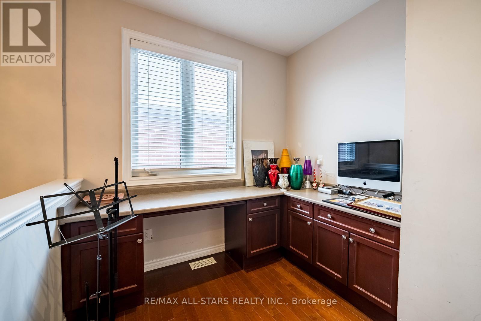 127 Yorkleigh Circle, Whitchurch-Stouffville, Ontario  L4A 0Z5 - Photo 24 - N12723458