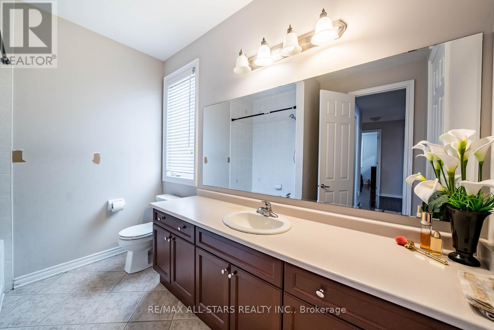 127 Yorkleigh Circle, Whitchurch-Stouffville, Ontario  L4A 0Z5 - Photo 30 - N12723458