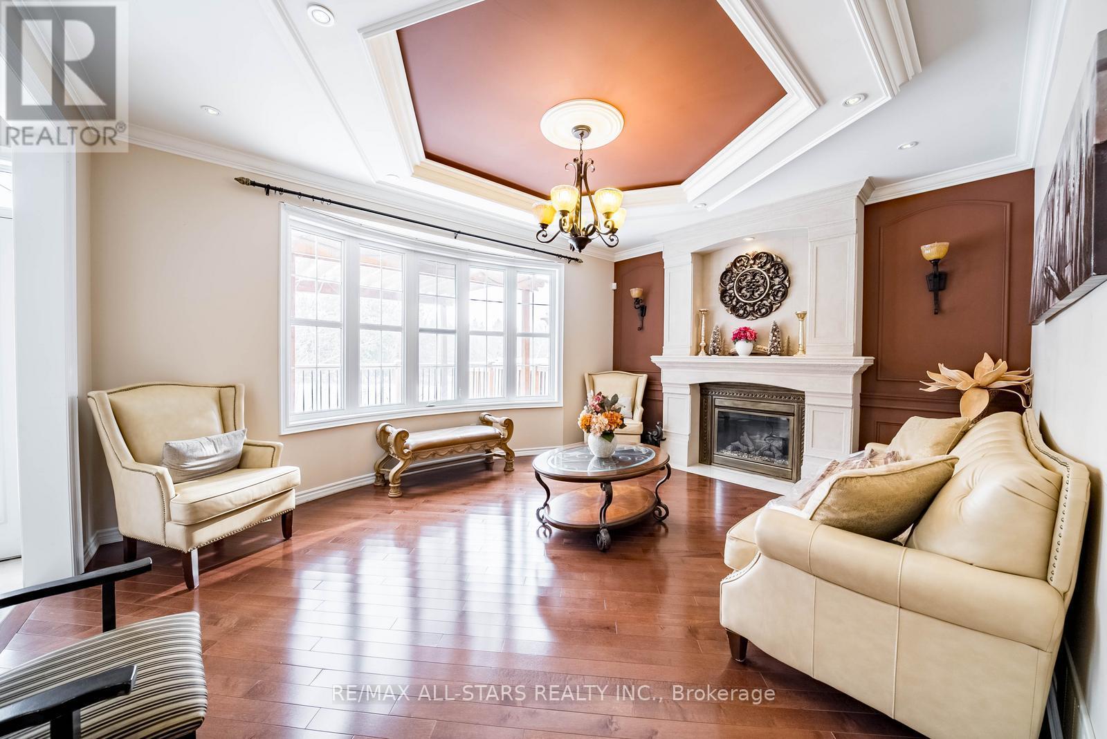 127 Yorkleigh Circle, Whitchurch-Stouffville, Ontario  L4A 0Z5 - Photo 9 - N12723458