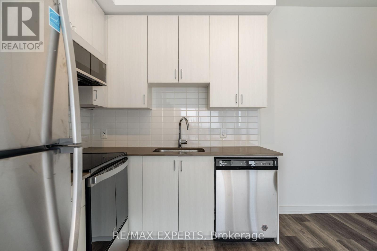 420 - 430 Essa Road, Barrie, Ontario  L4N 9C6 - Photo 6 - S12716886