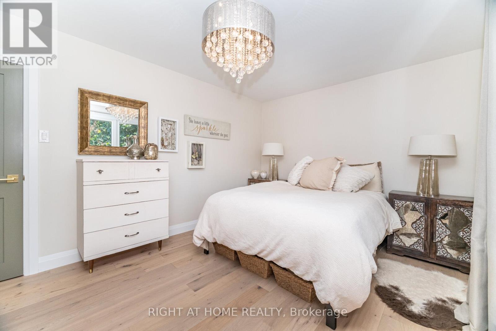 5188 Cherryhill Crescent, Burlington, Ontario  L7L 4C4 - Photo 27 - W12723412