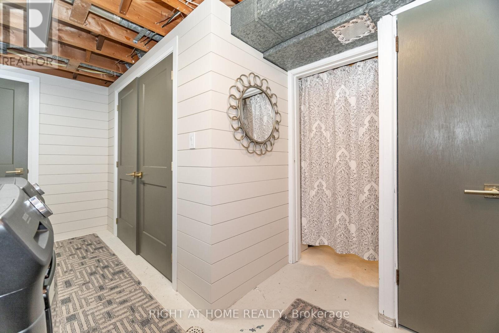 5188 Cherryhill Crescent, Burlington, Ontario  L7L 4C4 - Photo 36 - W12723412