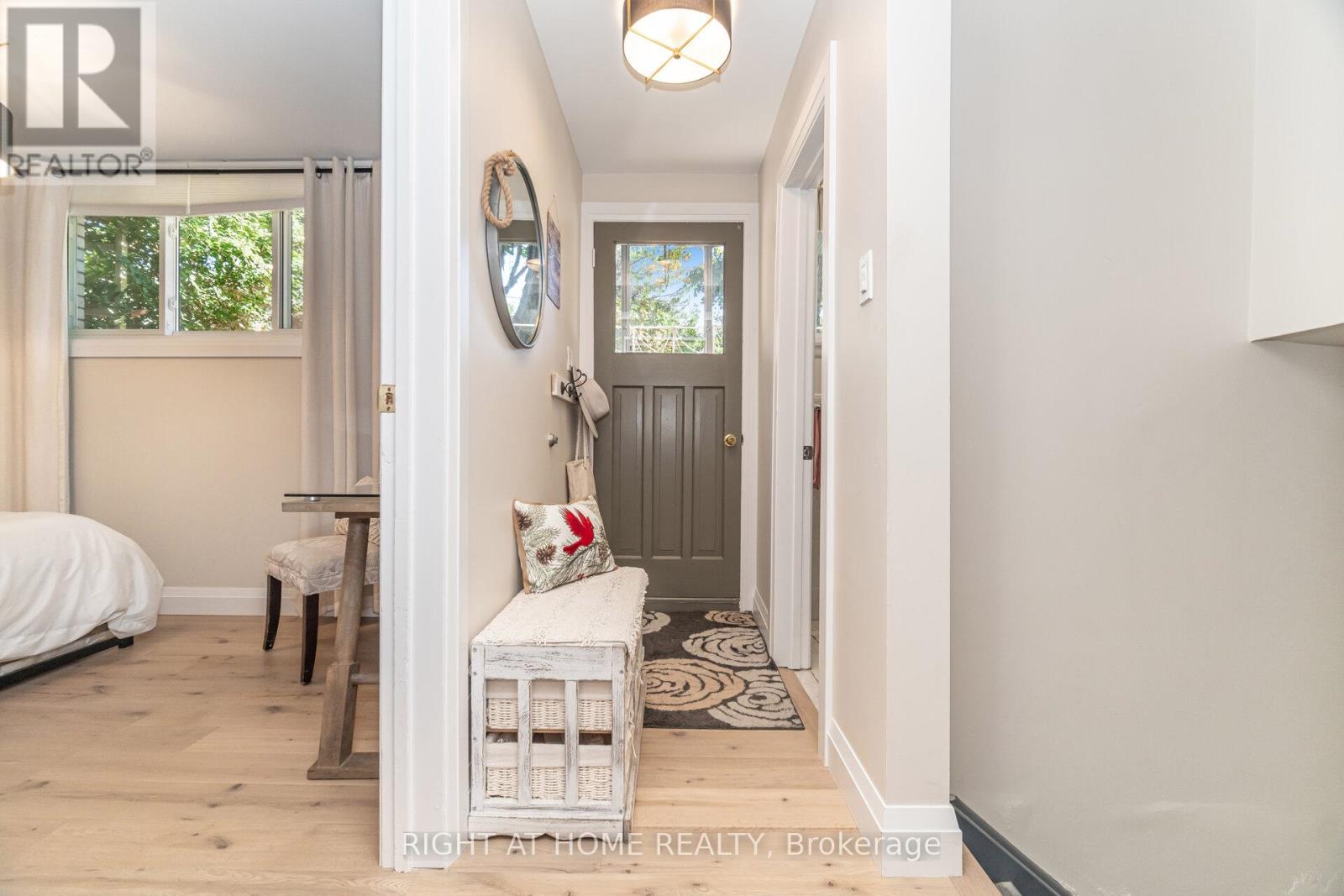 5188 Cherryhill Crescent, Burlington, Ontario  L7L 4C4 - Photo 37 - W12723412