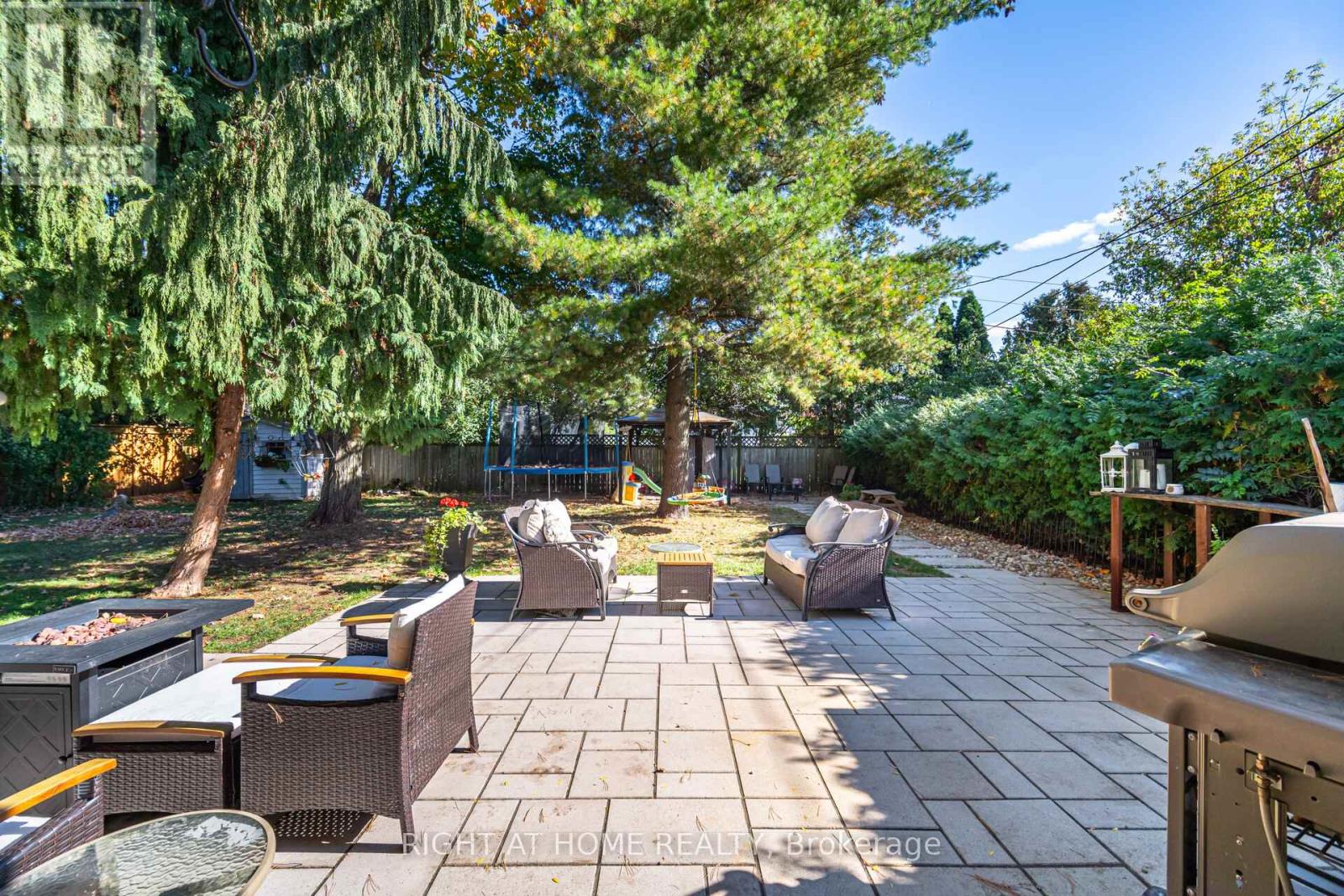 5188 Cherryhill Crescent, Burlington, Ontario  L7L 4C4 - Photo 39 - W12723412