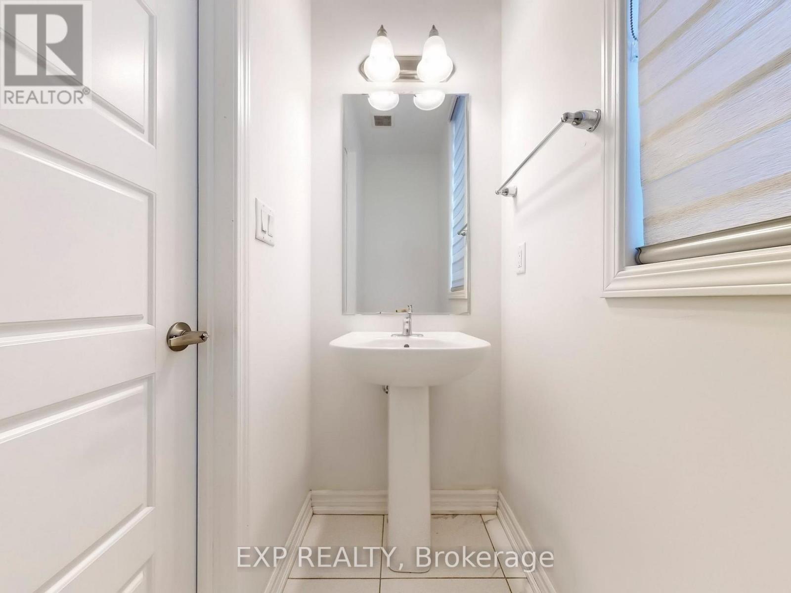 86 Keppel Circle, Brampton, Ontario  L7A 5K9 - Photo 14 - W12723426