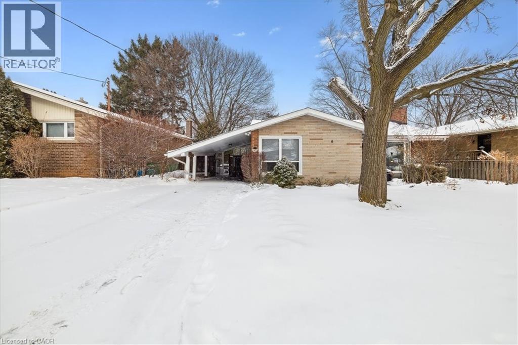 359 Pepper Drive, Burlington, Ontario  L7R 3C8 - Photo 4 - 40799678